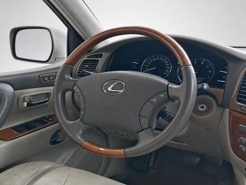 Used 2006 Lexus LX 470 4WD image 34