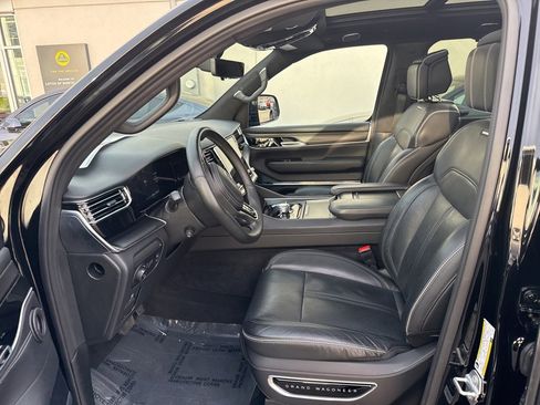 Used 2024 Jeep Grand Wagoneer L Series II w/ Quick Order Packagew 28T image 18