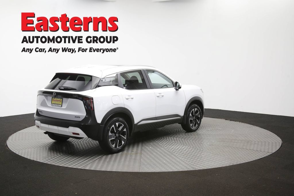 Used 2025 Nissan Kicks SV w/ SV Premium Package AWD/4WD image 43