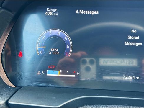 Used 2023 Jeep Grand Cherokee Laredo RWD image 40