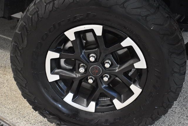 Used 2024 Jeep Wrangler Unlimited Rubicon w/ Safety Group AWD/4WD image 28