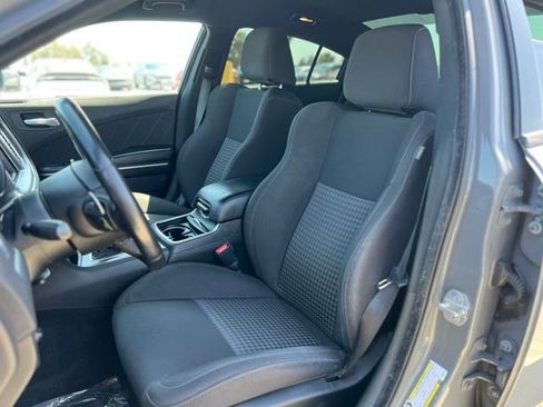 Used 2019 Dodge Charger R/T RWD image 14