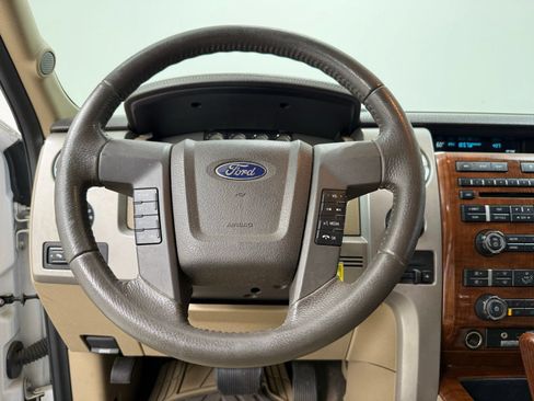 Used 2010 Ford F150 Lariat RWD image 18