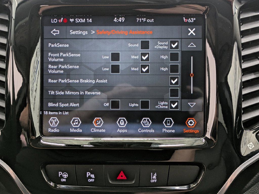 Used 2021 Jeep Cherokee Limited AWD/4WD image 9
