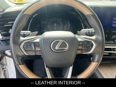Used 2024 Lexus RX 350 Premium w/ Accessory Package (Z1) AWD/4WD image 8