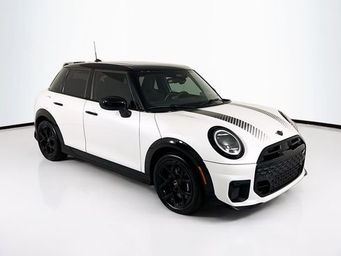 New 2026 MINI Cooper S FWD image 3