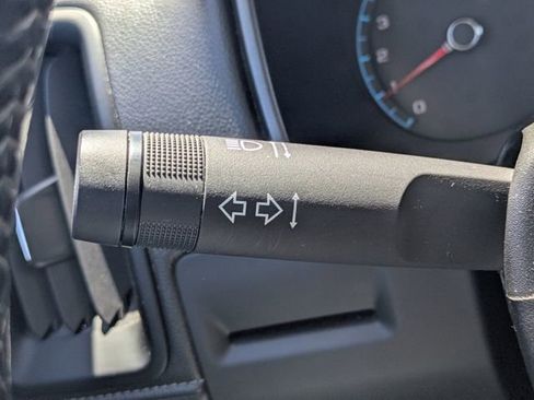 Used 2018 GMC Canyon SLT w/ Driver Alert Package image 23