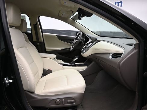 Used 2024 Chevrolet Malibu LT image 7