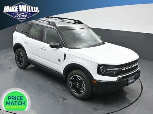 New 2025 Ford Bronco Sport Outer Banks image 9