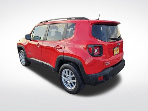 Used 2022 Jeep Renegade Latitude w/ Convenience Group AWD/4WD image 7