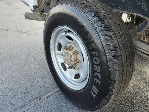 Used 2019 Ford F250 XL AWD/4WD image 32