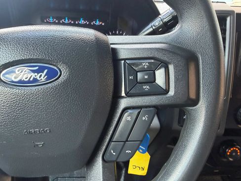 Used 2022 Ford F250 XL w/ Power Equipment Group AWD/4WD image 27