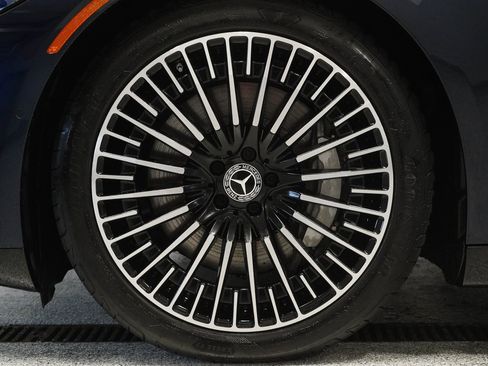 Certified 2026 Mercedes-Benz EQS 450+ Sedan image 8