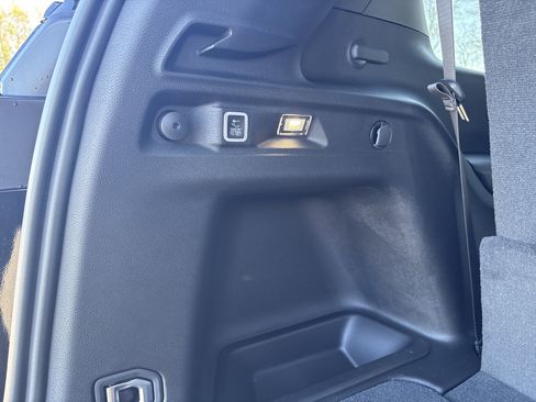 New 2025 Jeep Grand Cherokee L Limited image 16