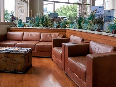 New 2026 Land Rover Range Rover Long Wheelbase SE image 10