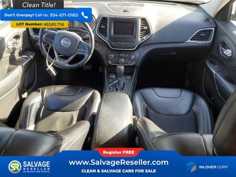 Used 2020 Jeep Cherokee Latitude Plus w/ Comfort/Convenience Group image 11