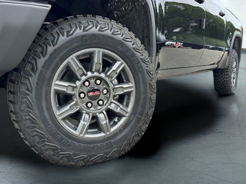 New 2026 GMC Sierra 1500 AT4X AWD/4WD image 2