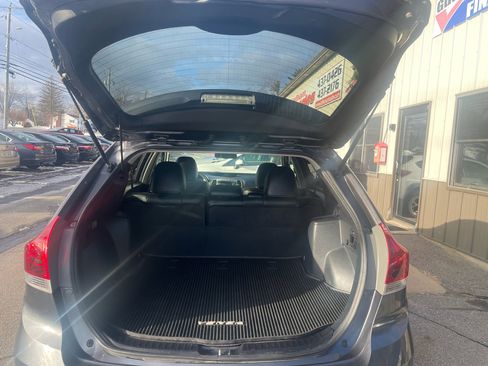 Used 2014 Toyota Venza XLE image 8