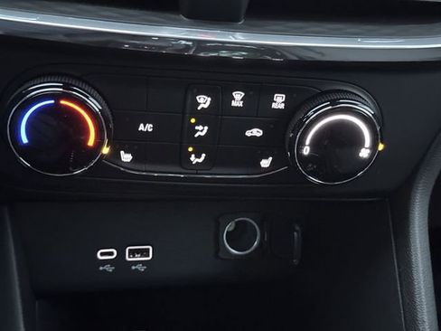 New 2026 Buick Encore GX Preferred w/ Comfort Package image 19