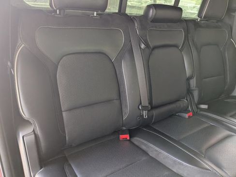 Used 2020 RAM 1500 Laramie w/ Sport Appearance Package AWD/4WD image 27