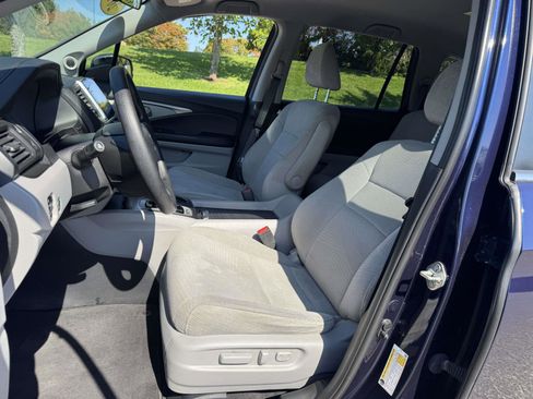 Used 2018 Honda Pilot EX image 13