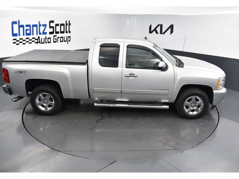 Used 2011 Chevrolet Silverado 1500 LTZ w/ Chrome Essentials Package image 14