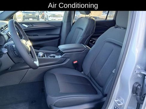 New 2025 Jeep Grand Cherokee L Laredo w/ Luxury Tech Group I image 11