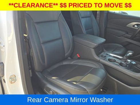 Certified 2023 Chevrolet Traverse LT w/ LT Premium Package AWD/4WD image 17