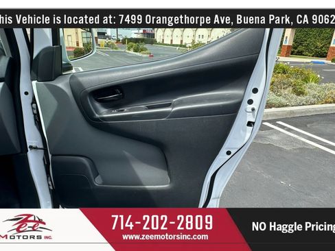 Used 2021 Nissan NV200 SV w/ Sliding Door Glass Package FWD image 40
