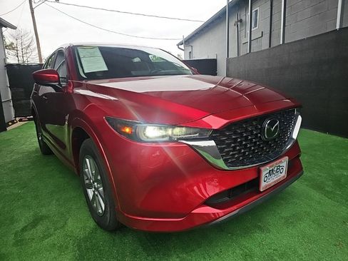 Used 2024 MAZDA CX-5 AWD 2.5 S w/ Select Package image 3