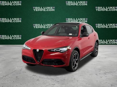 Used 2025 Alfa Romeo Stelvio Sprint w/ Veloce Package image 9