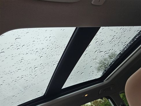 New 2026 Nissan Rogue Platinum image 17