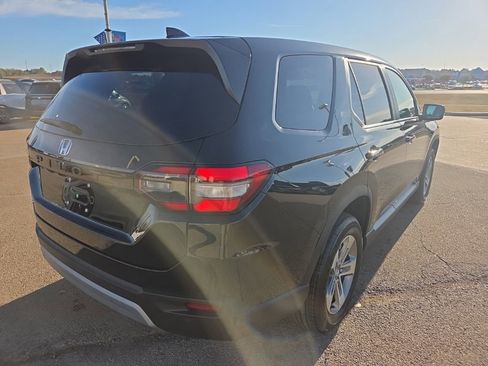 New 2025 Honda Pilot EX-L image 5