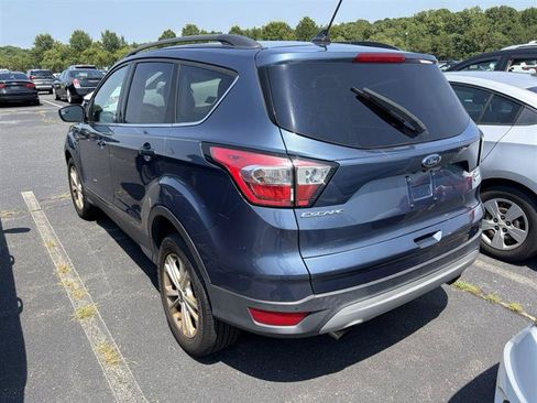 Used 2018 Ford Escape SEL FWD image 5