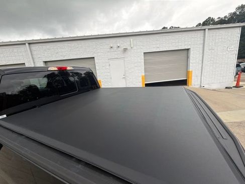 Used 2018 Ford F150 XLT w/ Equipment Group 302A Luxury AWD/4WD image 13