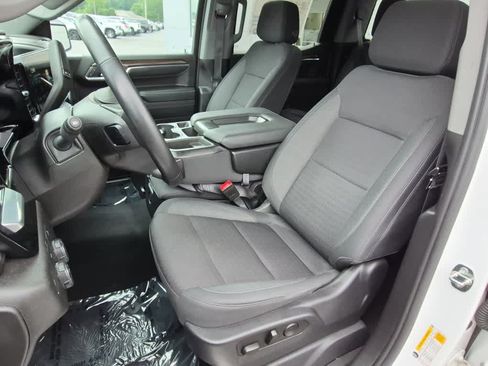 Used 2023 Chevrolet Silverado 1500 LT AWD/4WD image 10