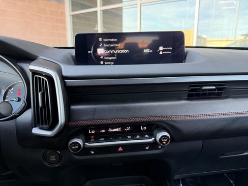 Used 2024 MAZDA CX-50 Meridian Edition w/ Apex Package image 20