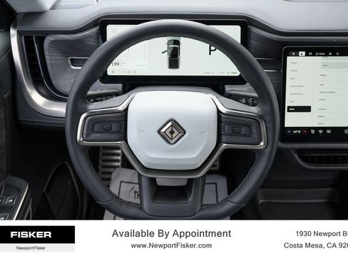 Used 2024 Rivian R1T Adventure image 21