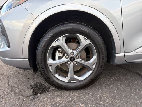 Used 2024 Ford Escape ST-Line AWD/4WD image 26