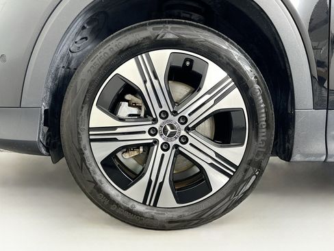 Used 2024 Mercedes-Benz EQB 250+ image 11
