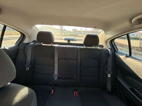 Used 2013 Chevrolet Cruze LT image 28