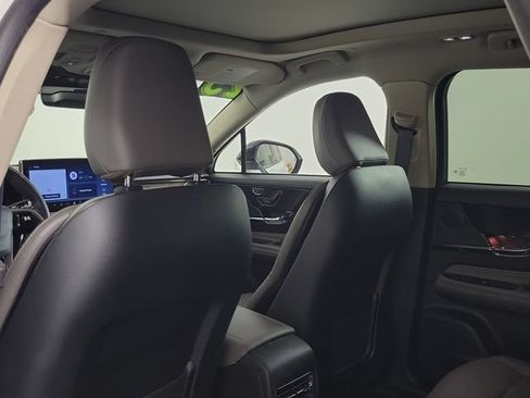 Used 2025 Lincoln Corsair Reserve FWD image 13