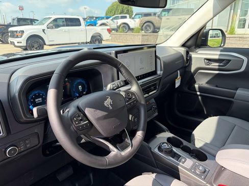 New 2026 Ford Bronco Sport Badlands AWD/4WD image 9