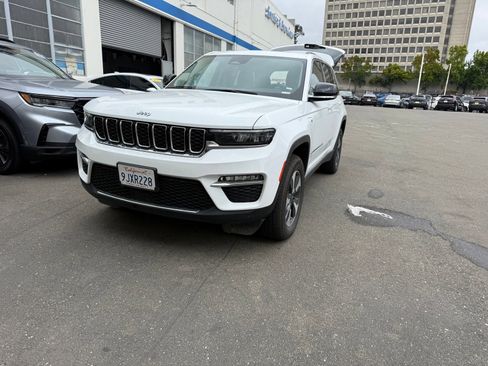 Used 2024 Jeep Grand Cherokee Limited 4xe AWD/4WD image 1