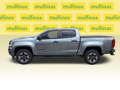 Used 2022 Chevrolet Colorado Z71 w/ Safety Package RWD image 12
