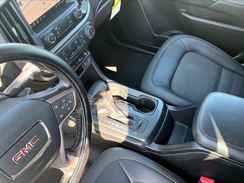 Used 2021 GMC Canyon AT4 AWD/4WD image 16