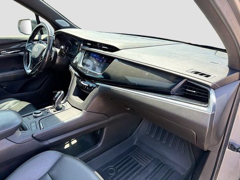 Used 2020 Cadillac XT6 Sport AWD/4WD image 33