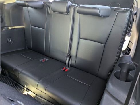 Certified 2022 Toyota Highlander Platinum image 15