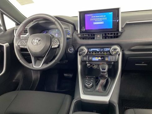 Used 2024 Toyota RAV4 SE AWD/4WD image 14
