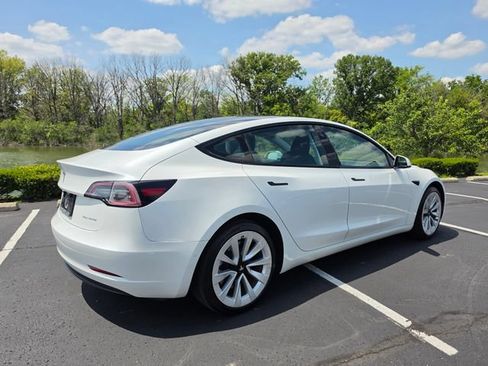 Used 2022 Tesla Model 3 Long Range AWD/4WD image 8
